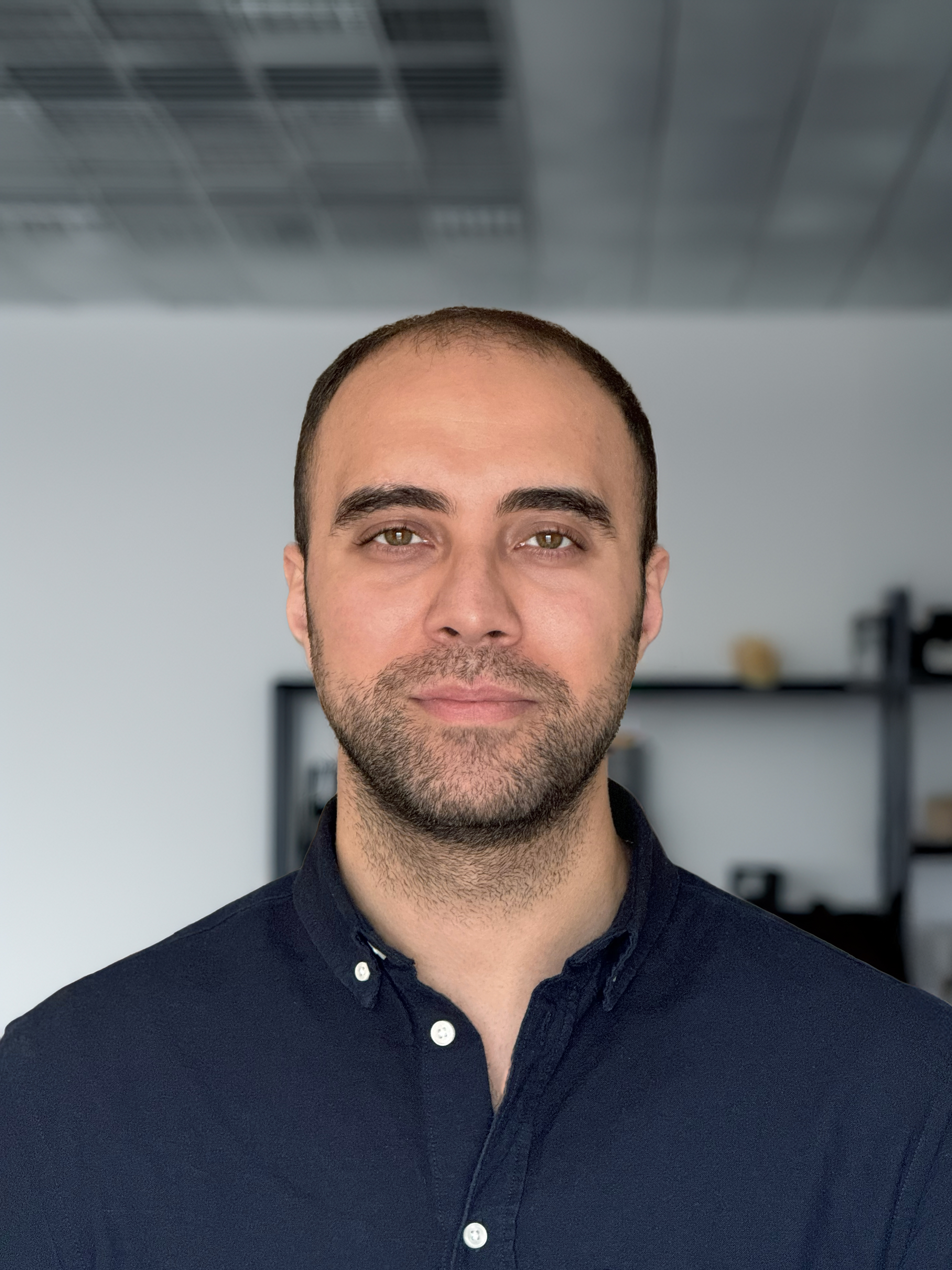 Ali E. Noghli portrait